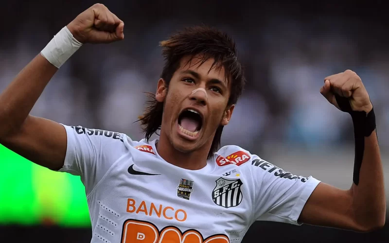 Santos se aproxima do retorno de Neymar e planeja anúncio oficial