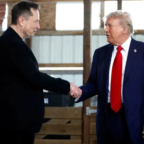 Elon Musk Participa de Ligação Entre Trump e Zelensky Após Eleição nos EUA, Revela Fonte