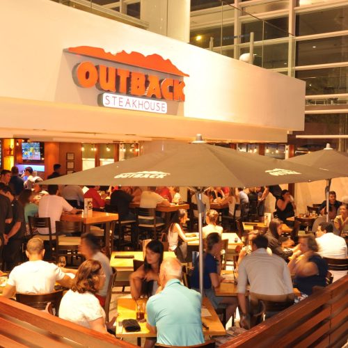 Vinci Partners Adquire Controle da Dona do Outback no Brasil por R$ 1,4 Bilhão