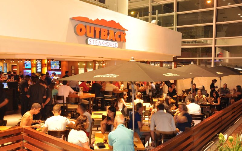 Vinci Partners Adquire Controle da Dona do Outback no Brasil por R$ 1,4 Bilhão